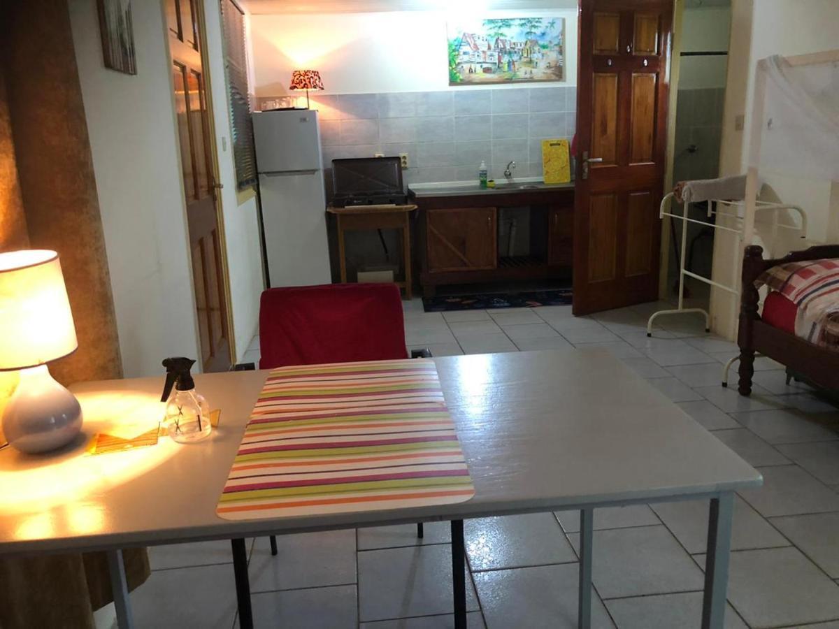 Unu Pikin Guesthouse Paramaribo Exteriör bild