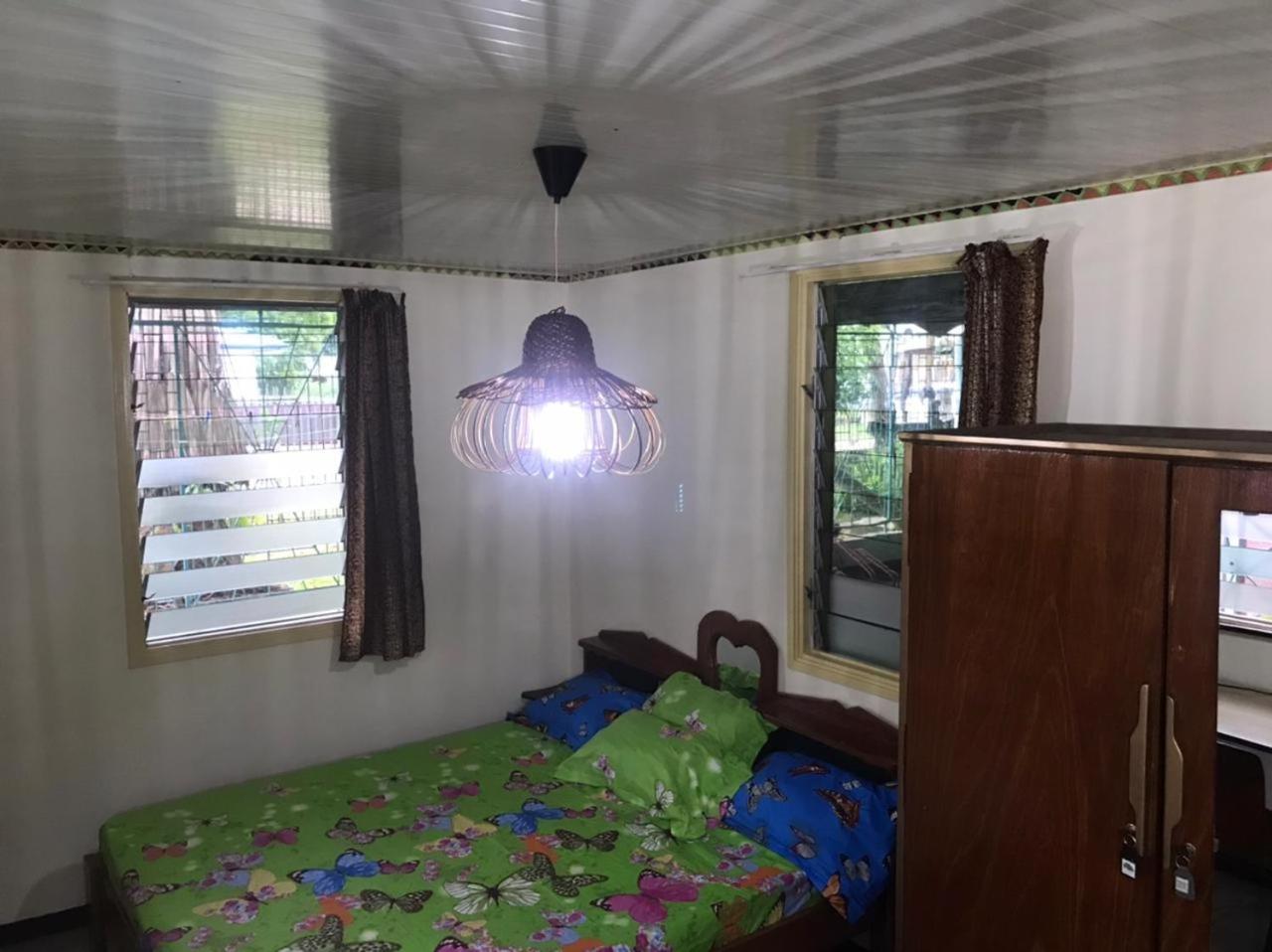 Unu Pikin Guesthouse Paramaribo Rum bild