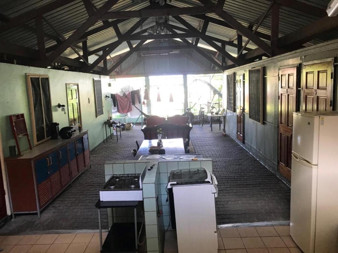 Unu Pikin Guesthouse Paramaribo Rum bild